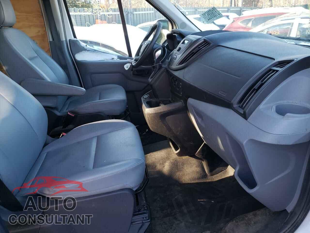 FORD TRANSIT CO 2017 - 1FTYR1CM4HKA38442