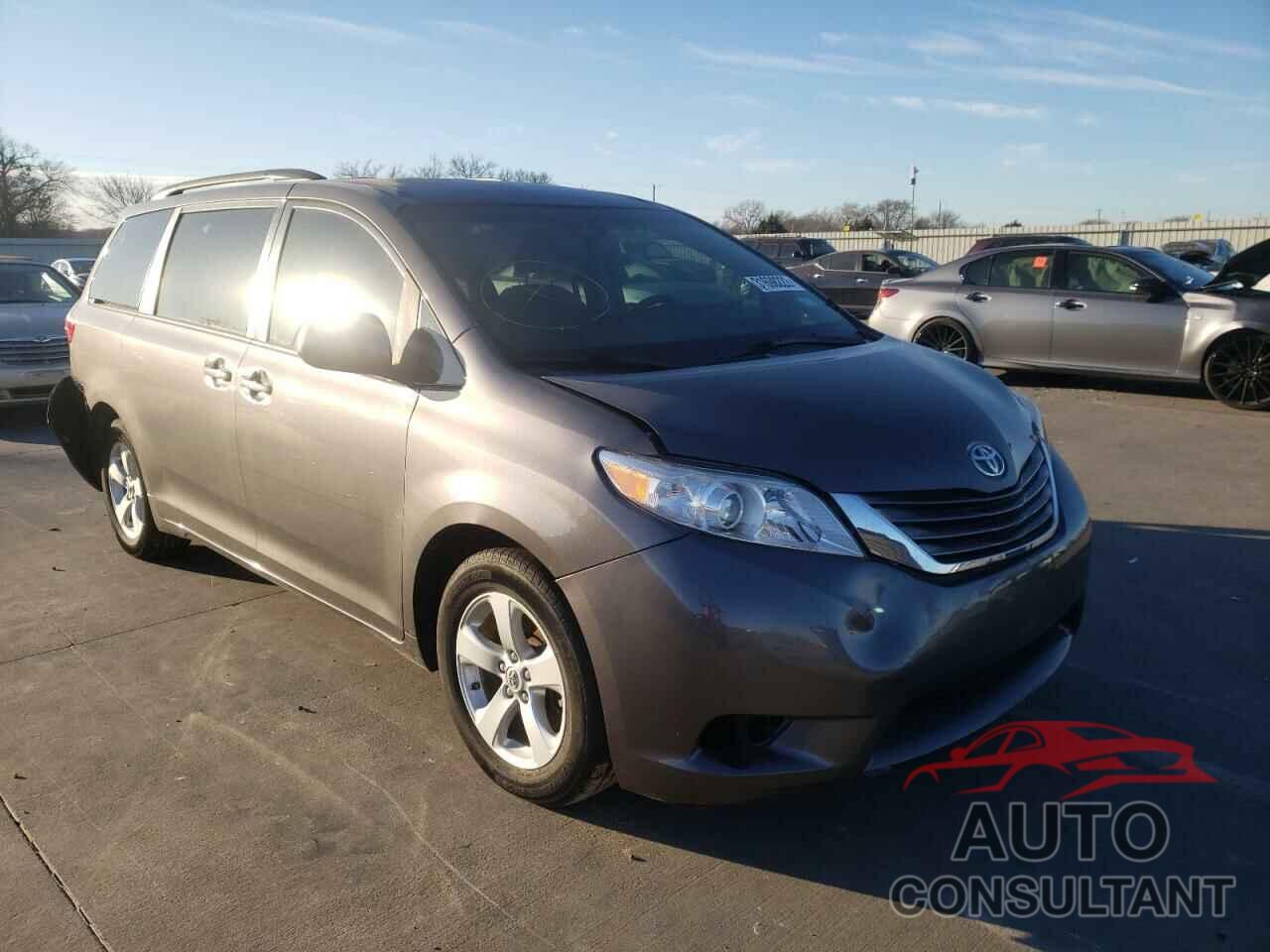 TOYOTA SIENNA 2017 - 5TDKZ3DC4HS873599