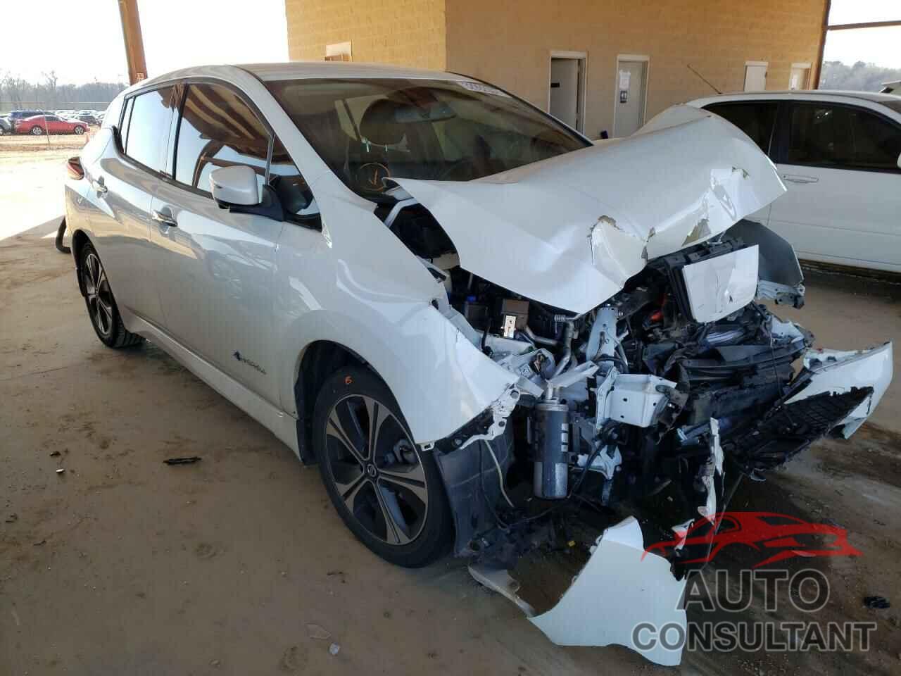 NISSAN LEAF 2018 - 1N4AZ1CP8JC300318