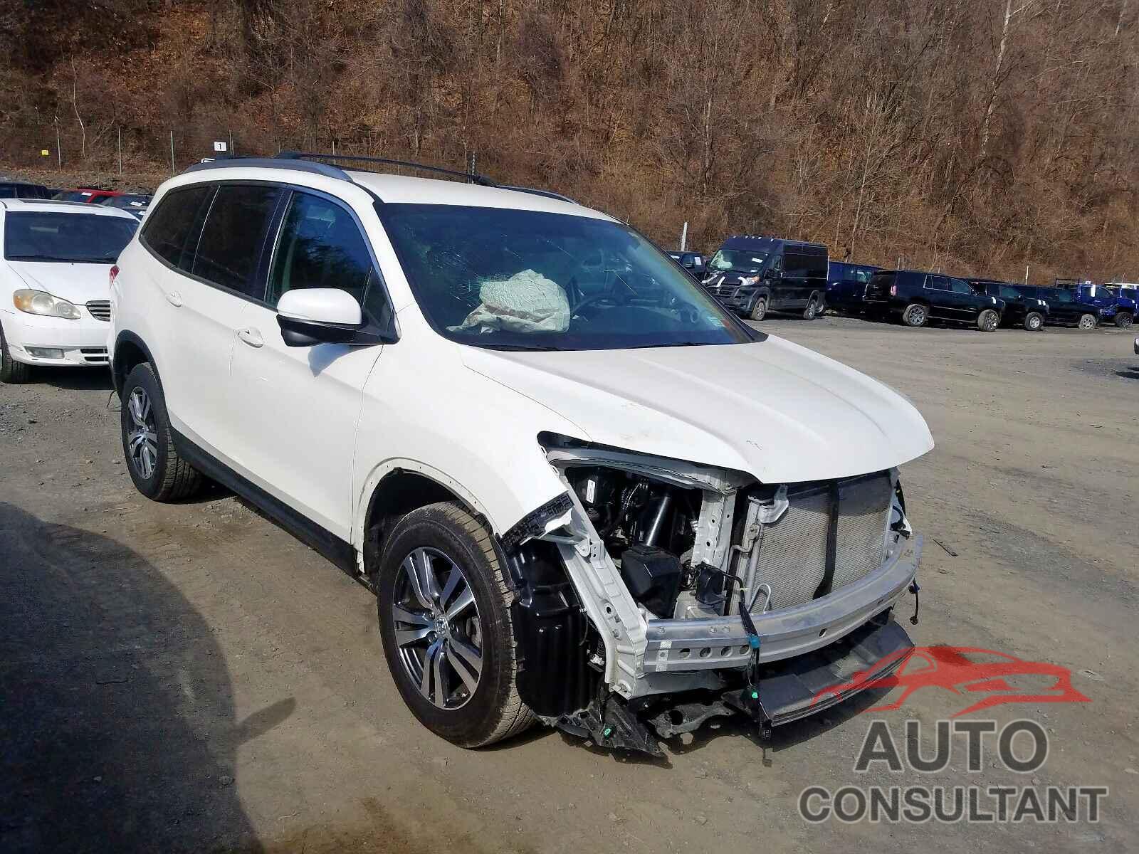 HONDA PILOT 2017 - 3C4NJDDB7JT144767