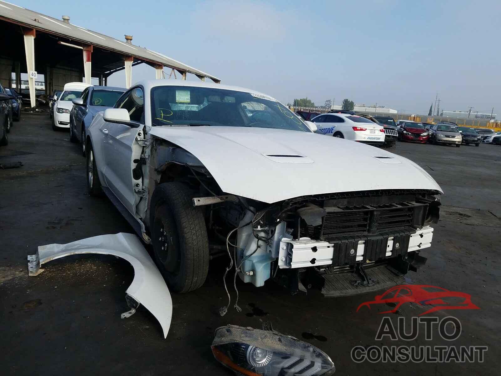 FORD MUSTANG 2020 - 1FA6P8THXL5141905