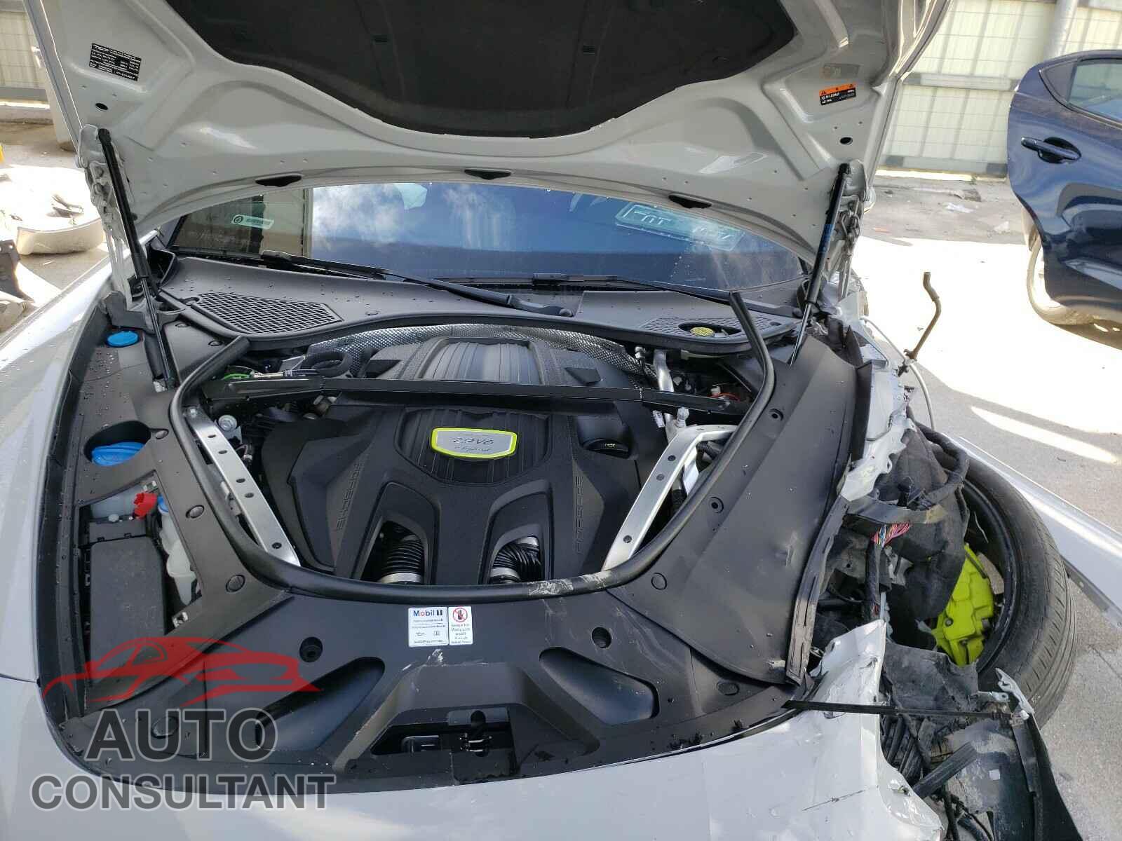 PORSCHE PANAMERA 2020 - WP0AE2A75LL130968