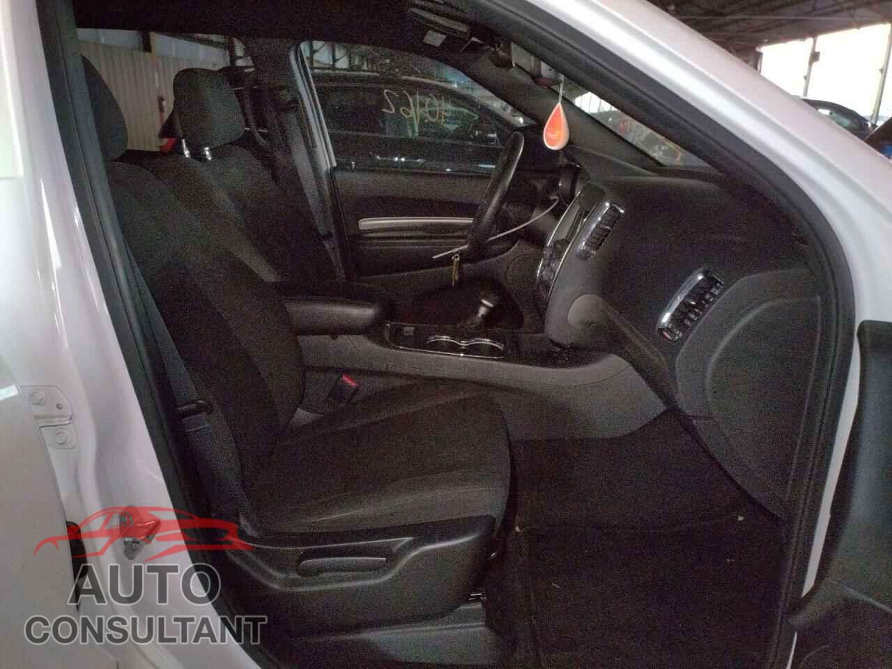 DODGE DURANGO 2018 - 1C4RDHAG3JC290384