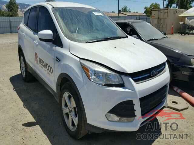 FORD ESCAPE 2016 - 1FMCU0G72GUC81026