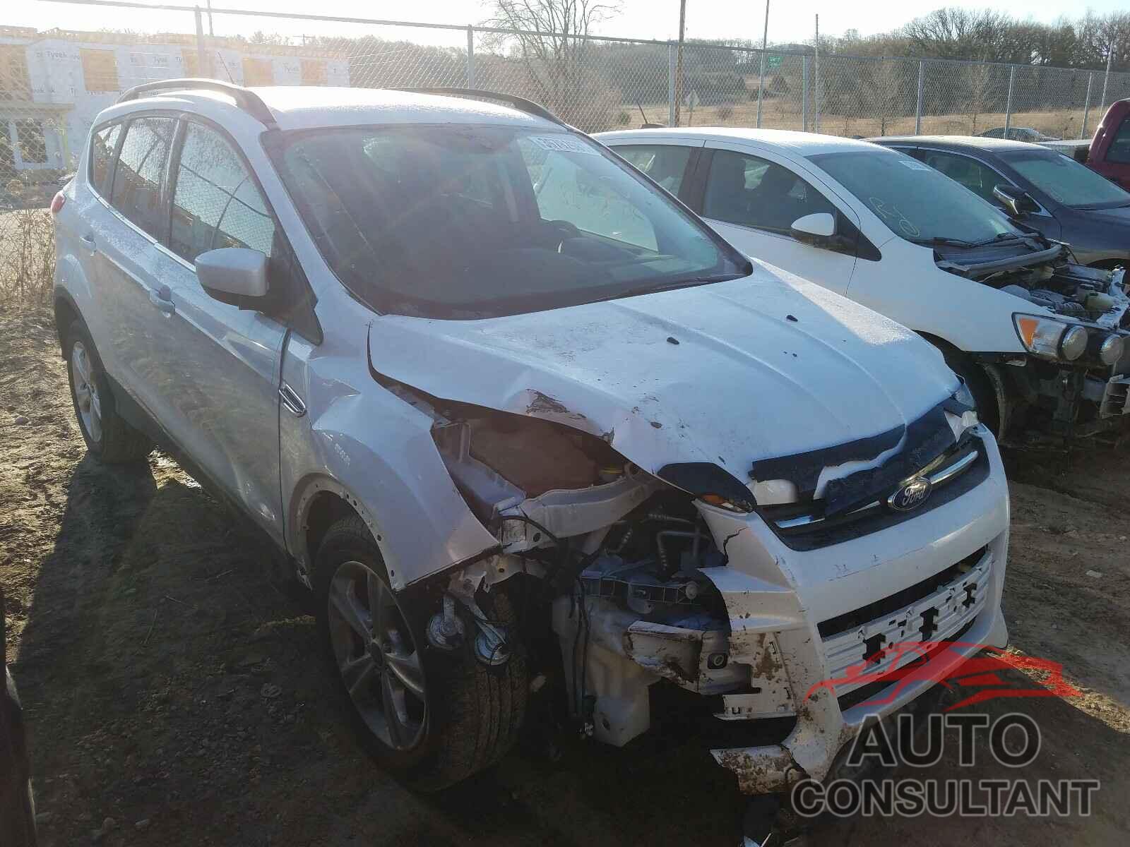 FORD ESCAPE 2016 - 1FMCU9G90GUB09437