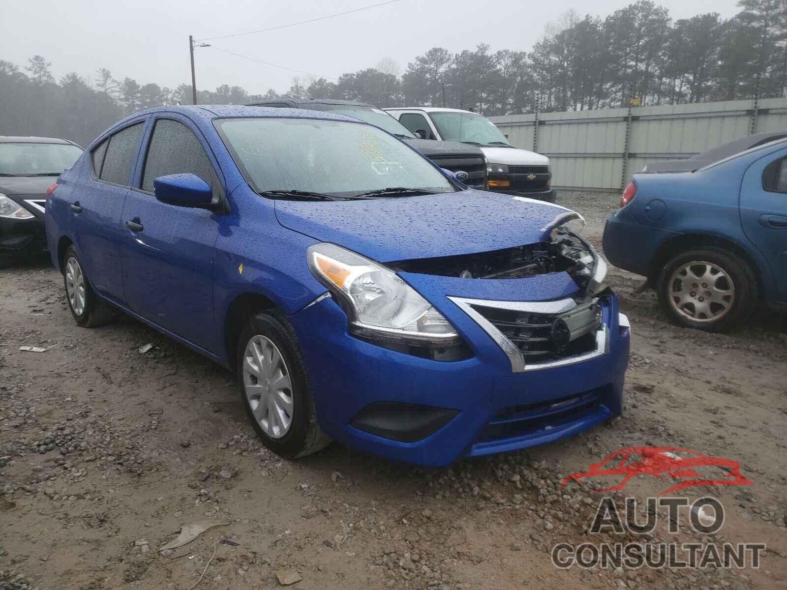 NISSAN VERSA 2017 - 3N1CN7APXHL882119