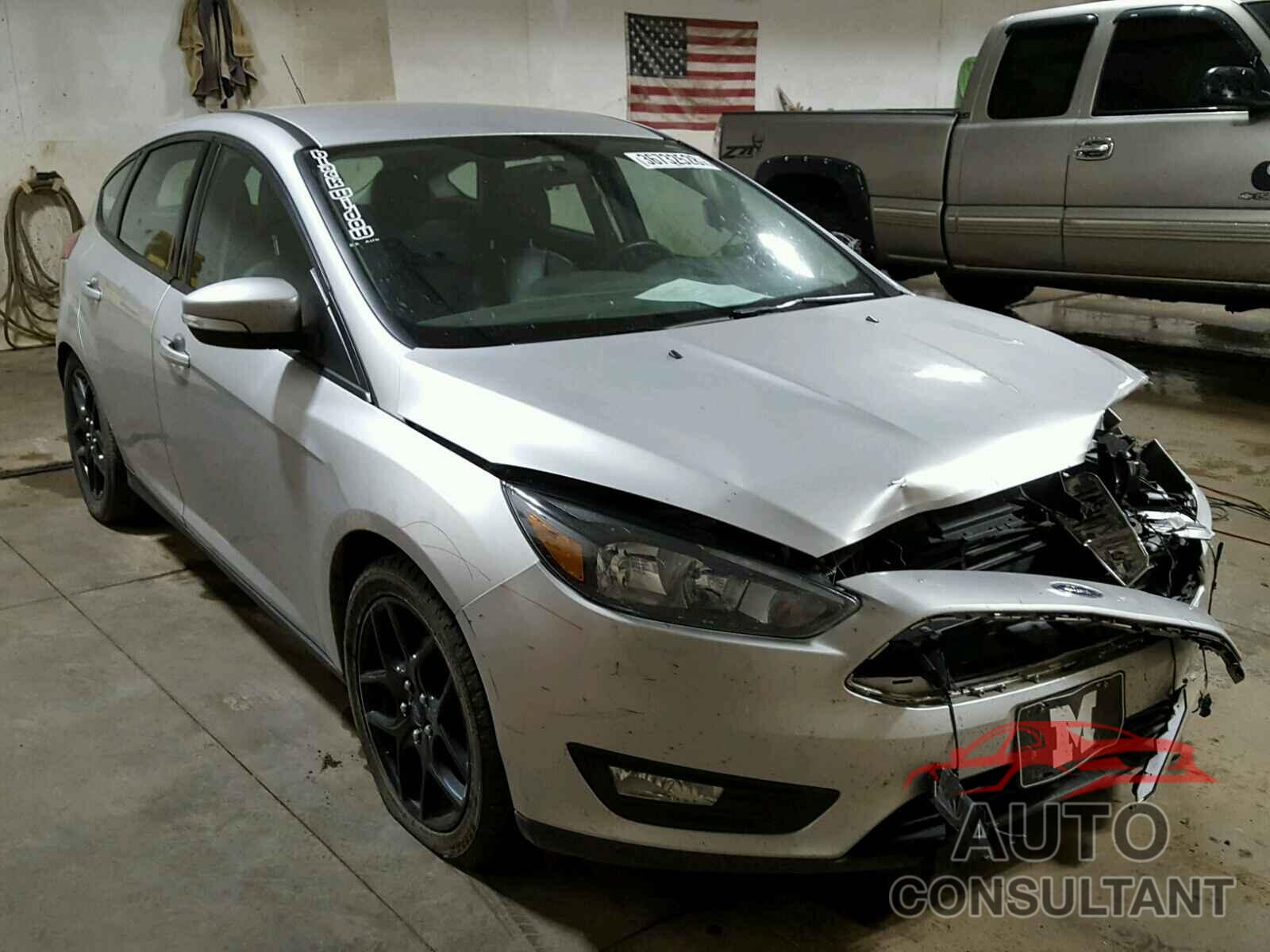 FORD FOCUS 2016 - 1FADP3K26GL259698