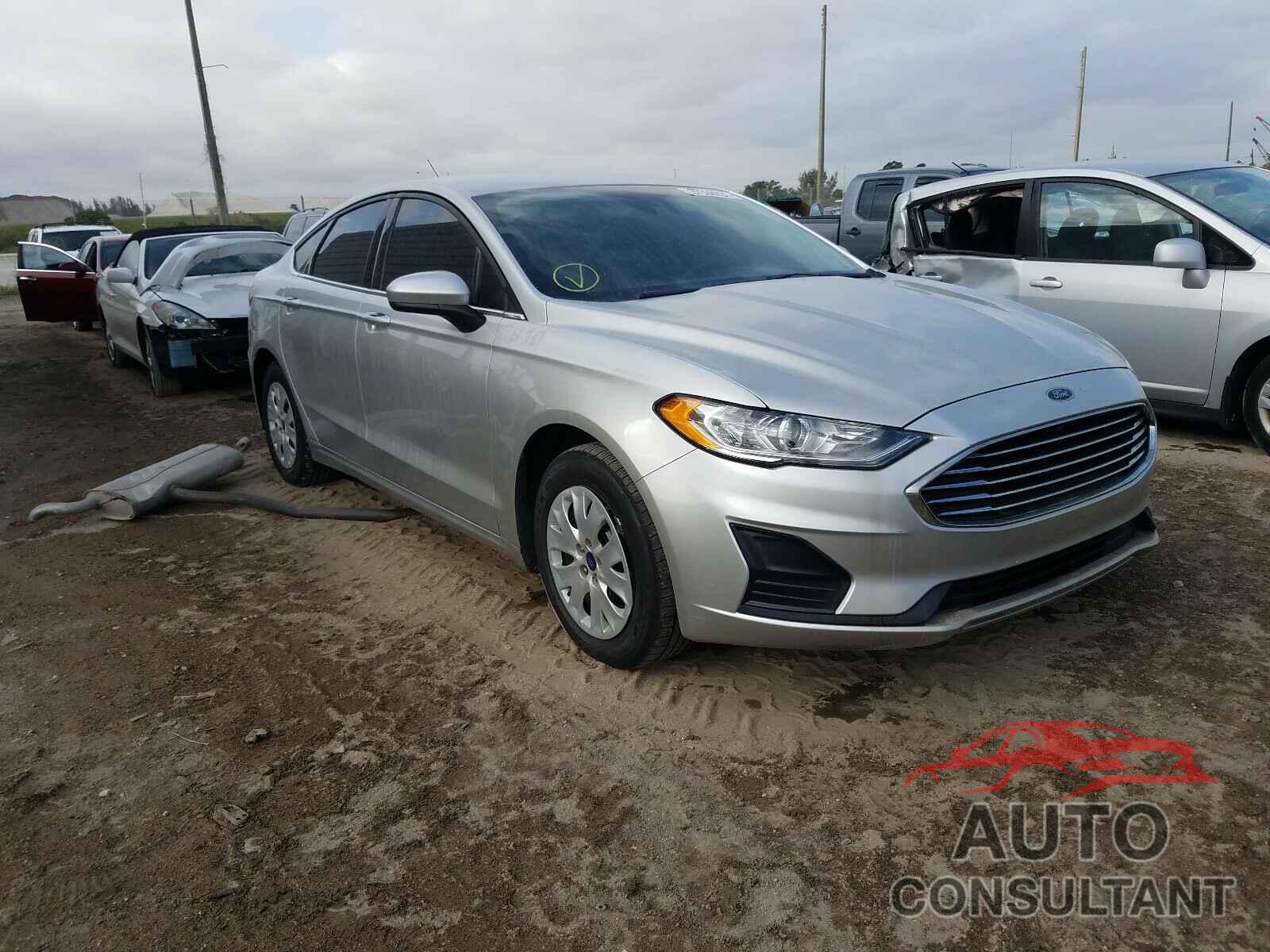 FORD FUSION 2019 - 3FA6P0G73KR218273