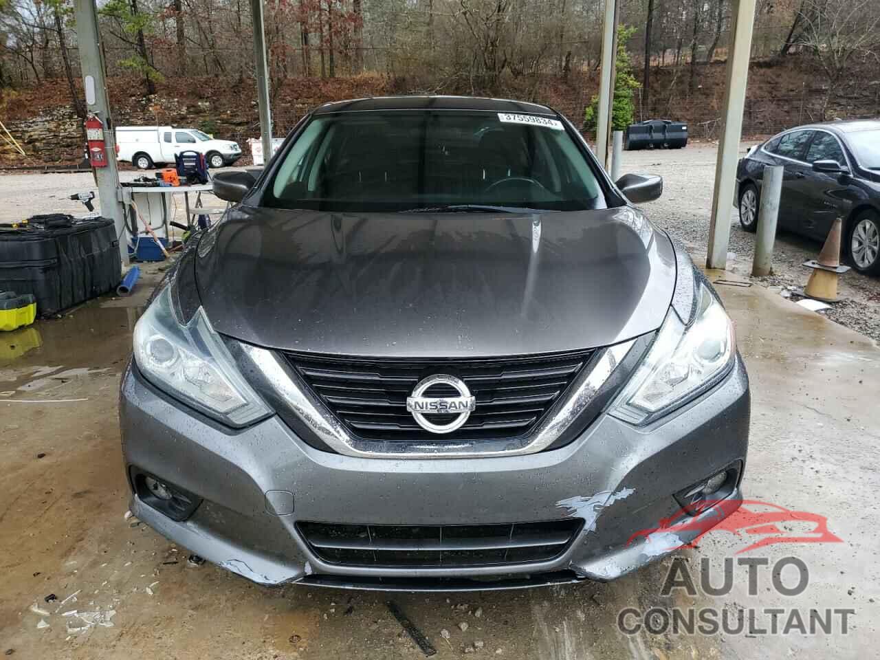 NISSAN ALTIMA 2017 - 1N4AL3AP1HC288166