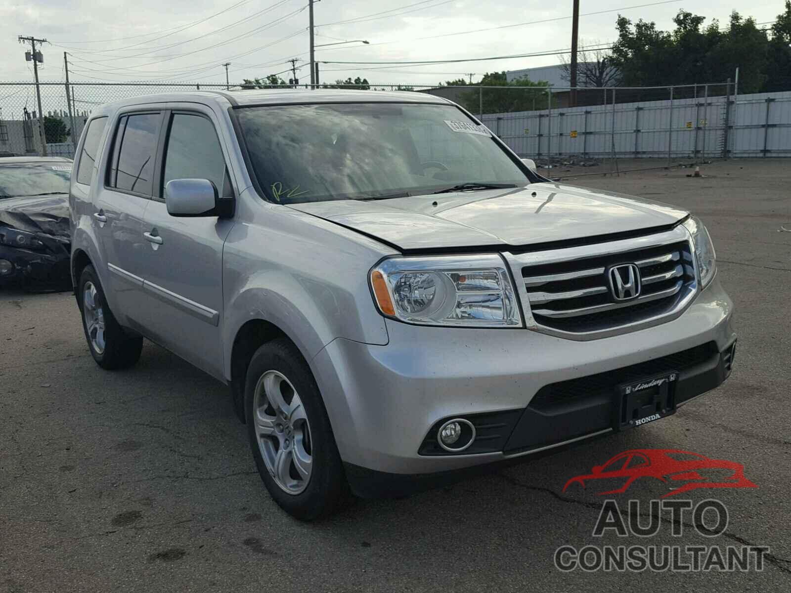 HONDA PILOT 2015 - 5FNYF4H53FB018169