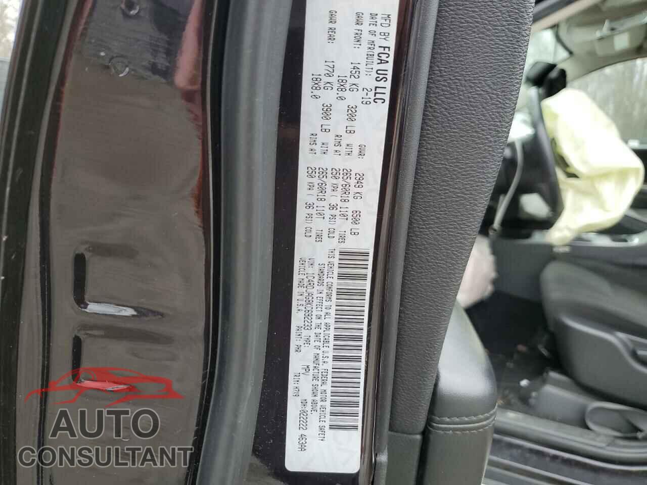 DODGE DURANGO 2019 - 1C4RDJAG8KC692233