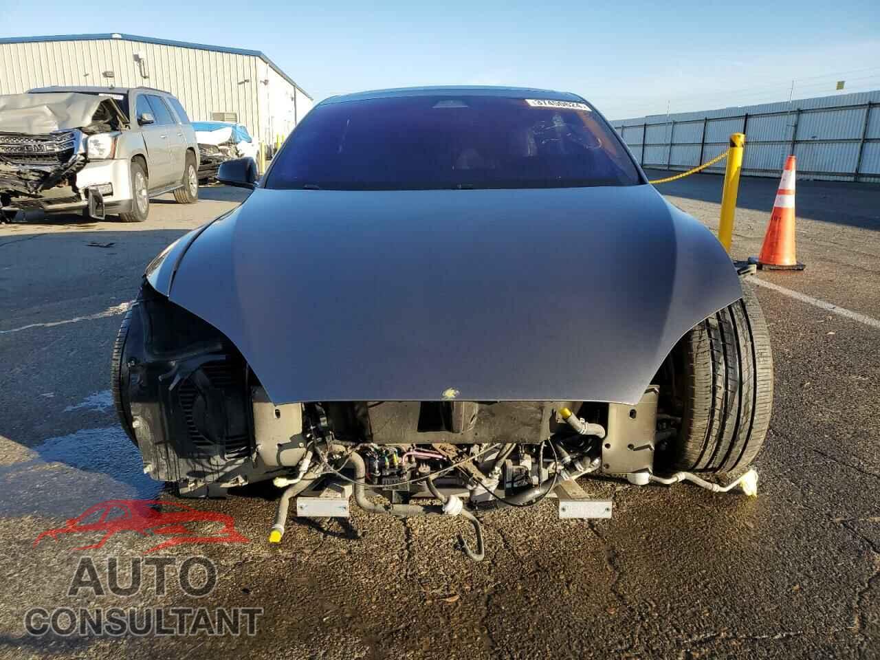 TESLA MODEL S 2018 - 5YJSA1E28JF247758