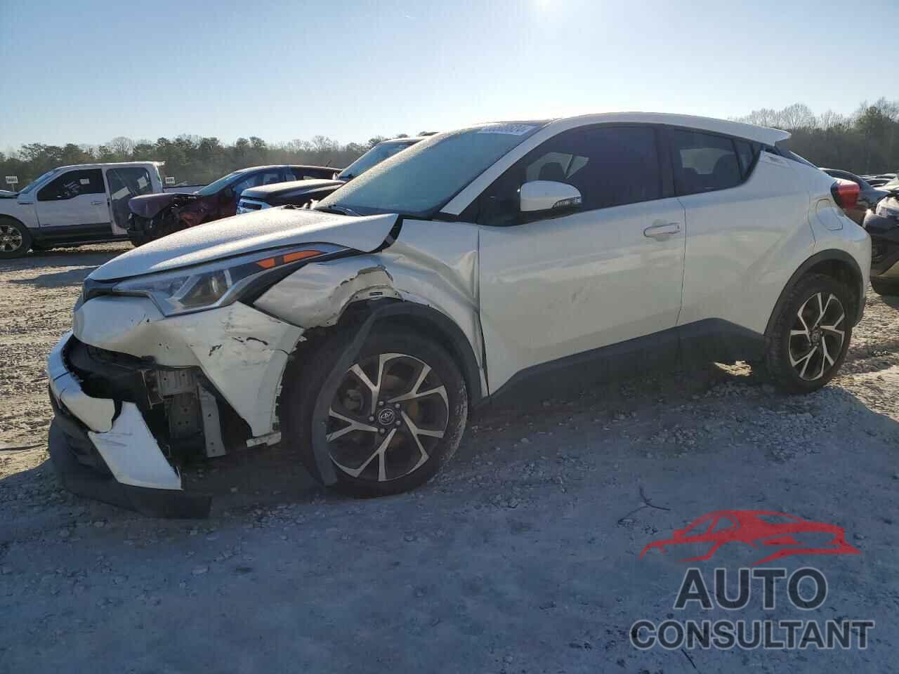 TOYOTA C-HR 2018 - NMTKHMBX5JR011074