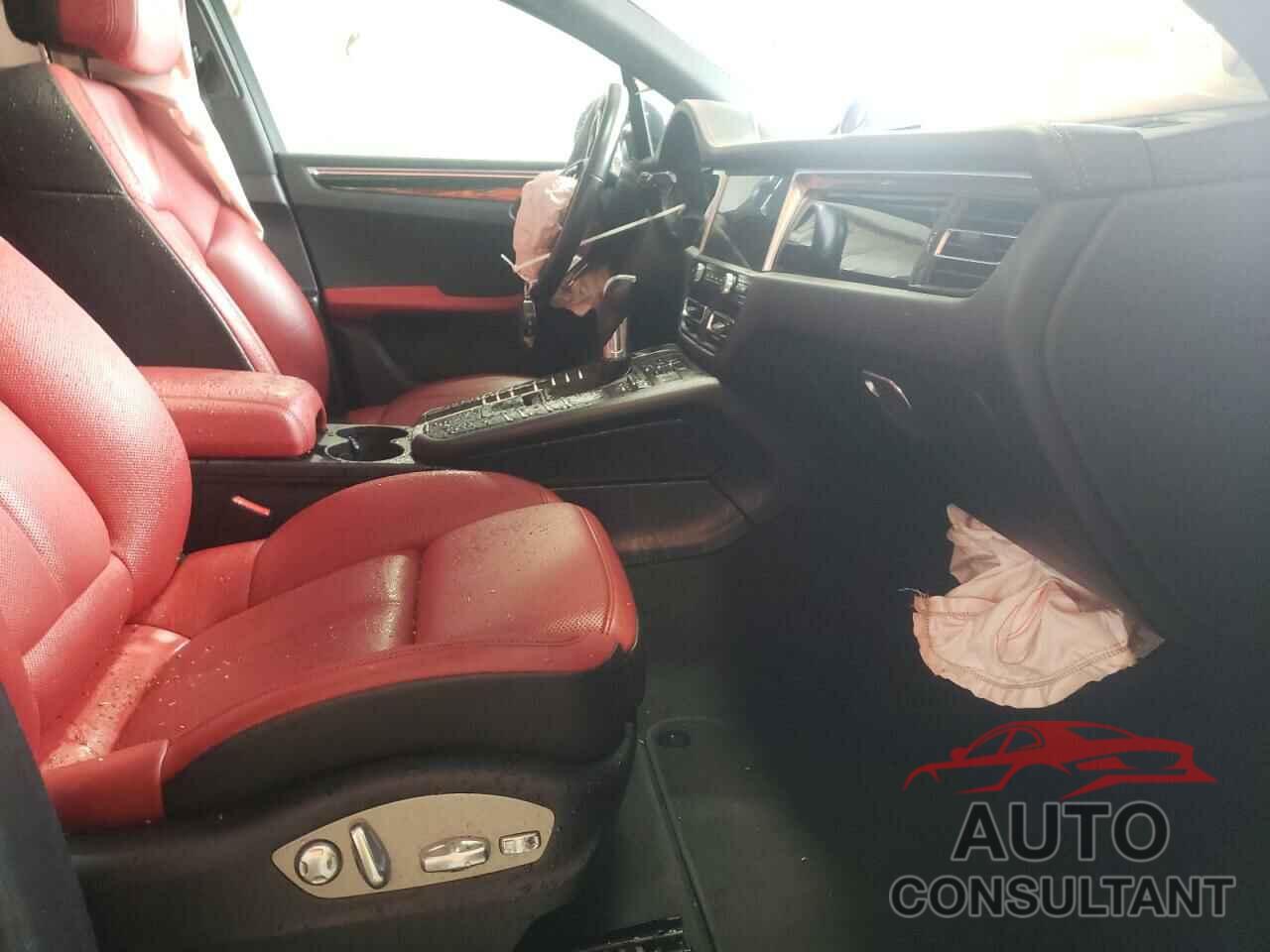 PORSCHE MACAN 2019 - WP1AA2A57KLB04153