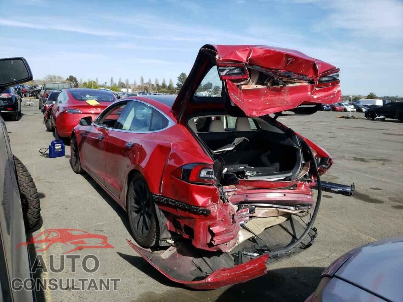 TESLA MODEL S 2018 - 5YJSA1E24JF248485