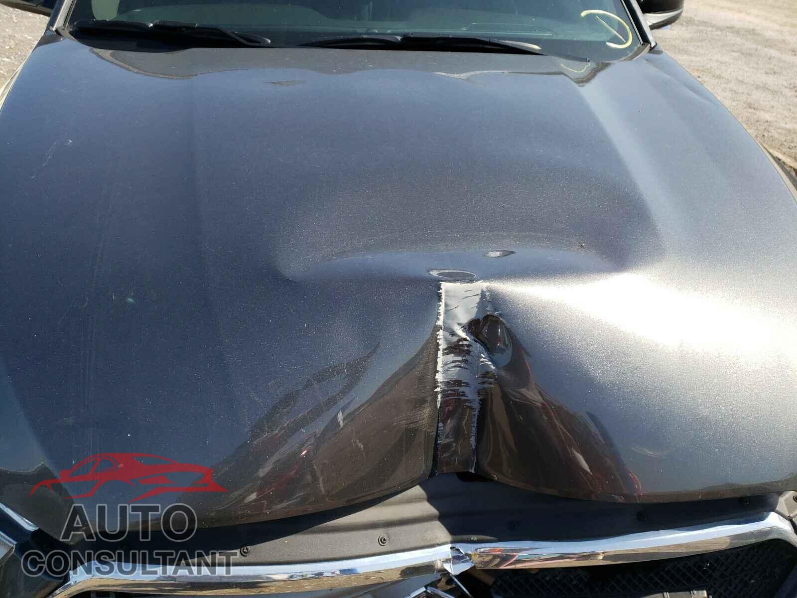 FORD TAURUS 2018 - 1FAHP2E8XJG135462
