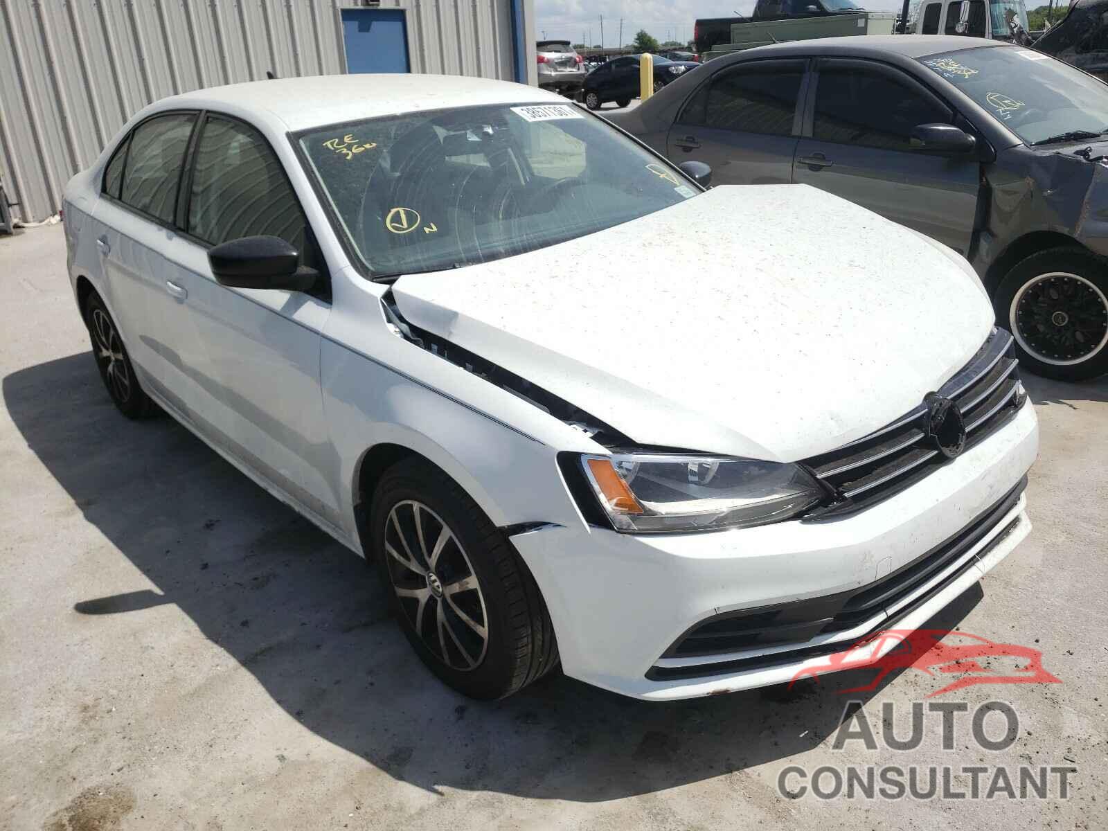 VOLKSWAGEN JETTA 2016 - 3VWD67AJ7GM310263