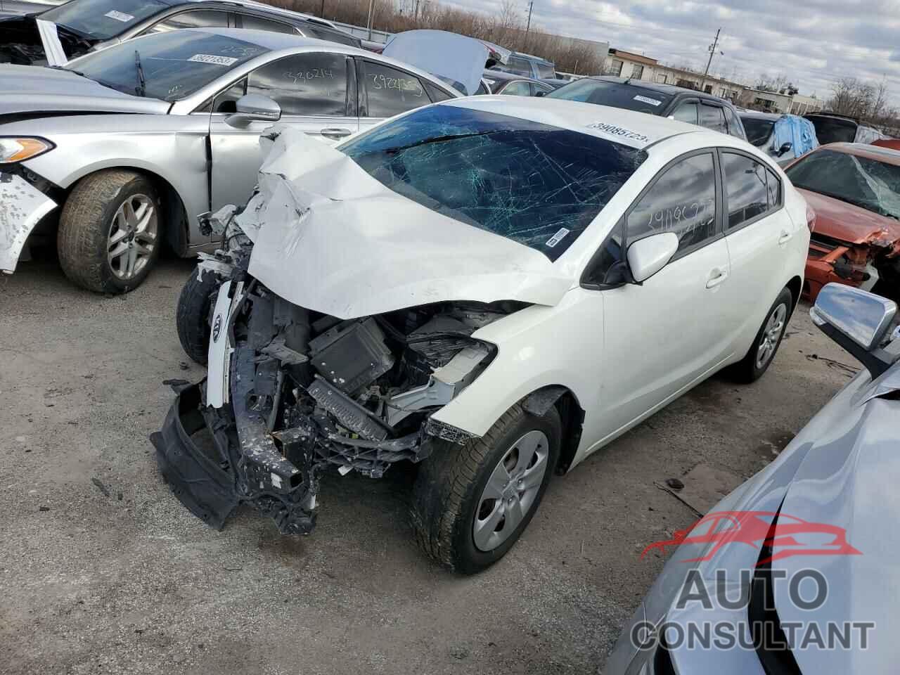 KIA FORTE 2018 - 3KPFK4A75JE190541