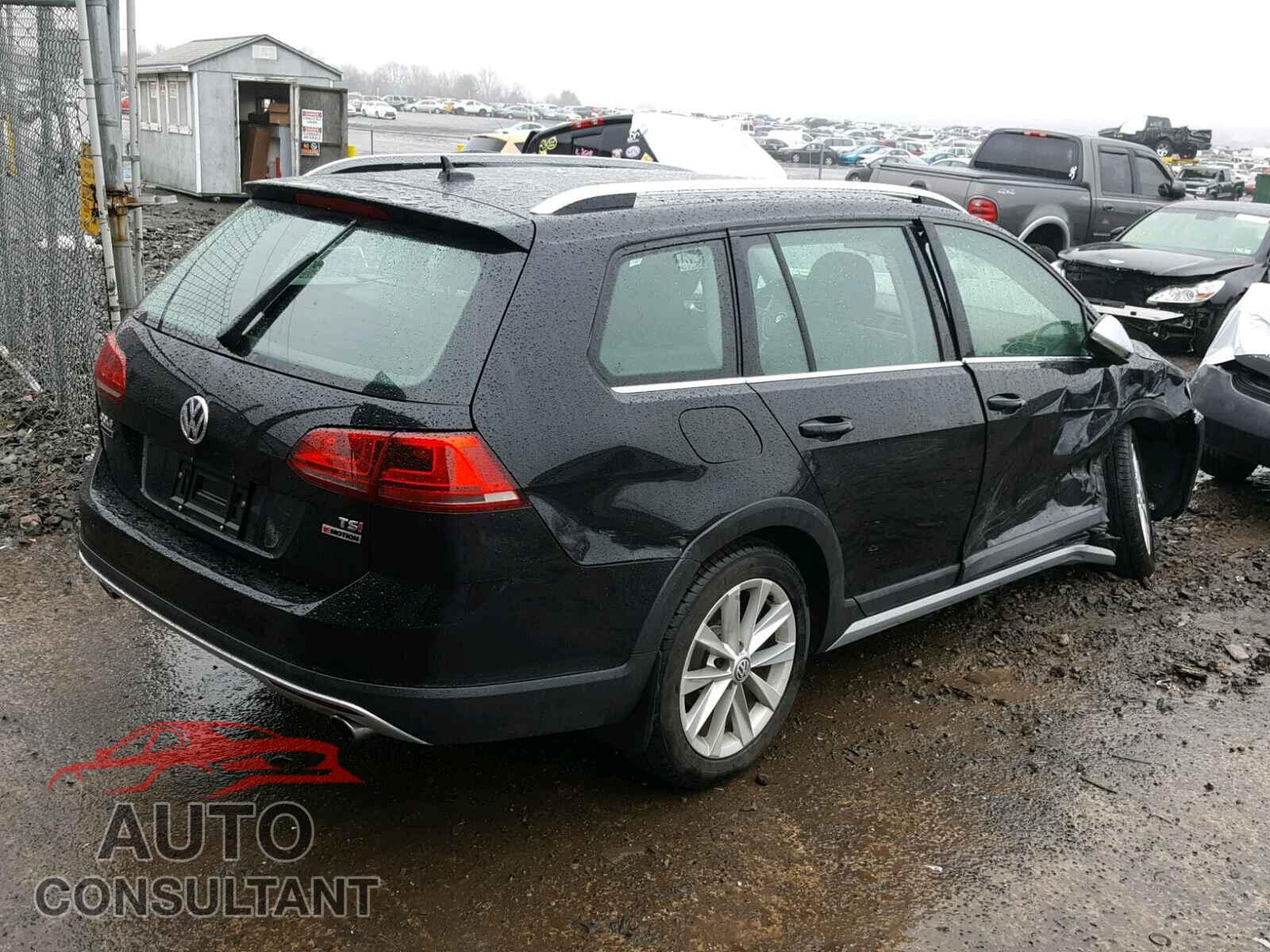VOLKSWAGEN GOLF 2017 - 3VWH17AU1HM535323