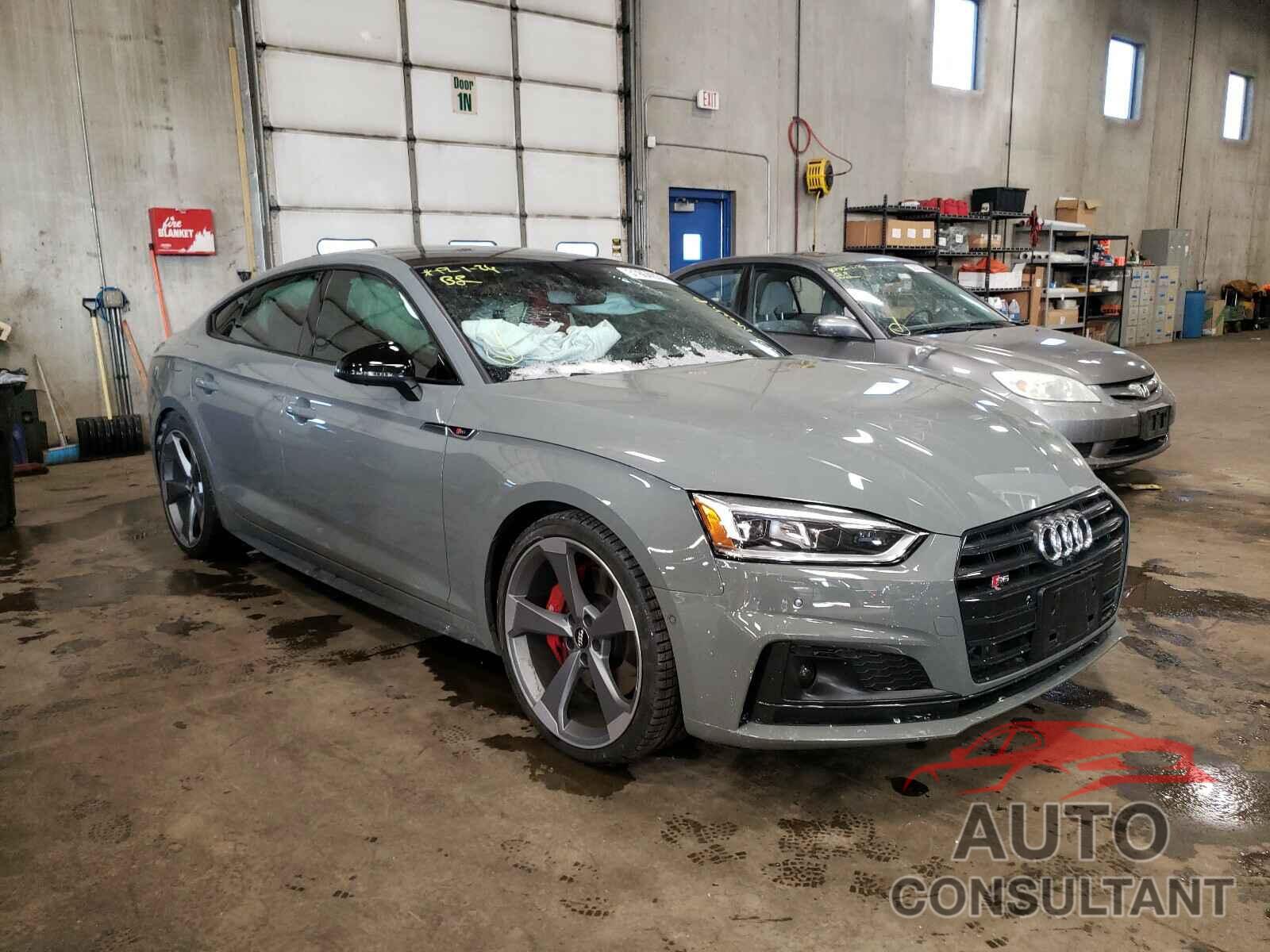 AUDI S5/RS5 2019 - WAUC4CF50KA071232