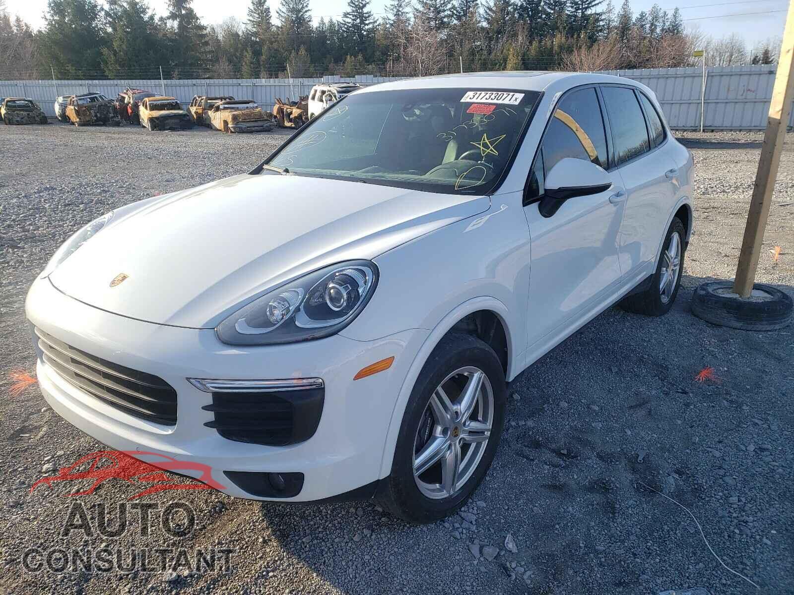 PORSCHE CAYENNE 2017 - WP1AA2A26HKA80528