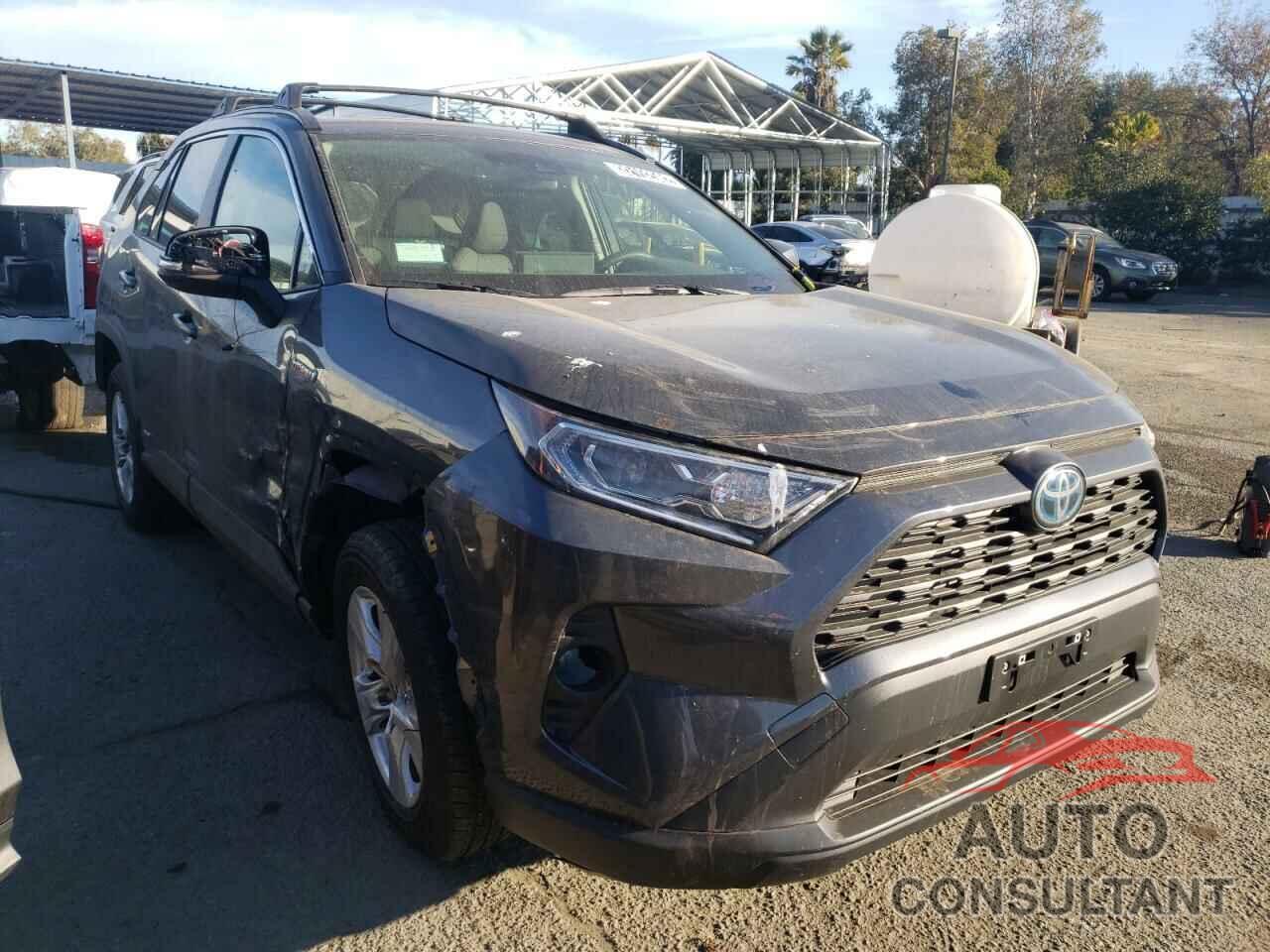 TOYOTA RAV4 2021 - JTMRWRFVXMD129875