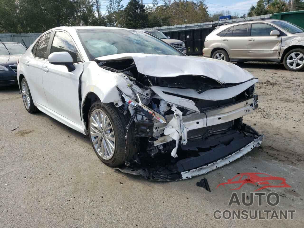 TOYOTA CAMRY 2019 - 4T1B11HK9KU717506