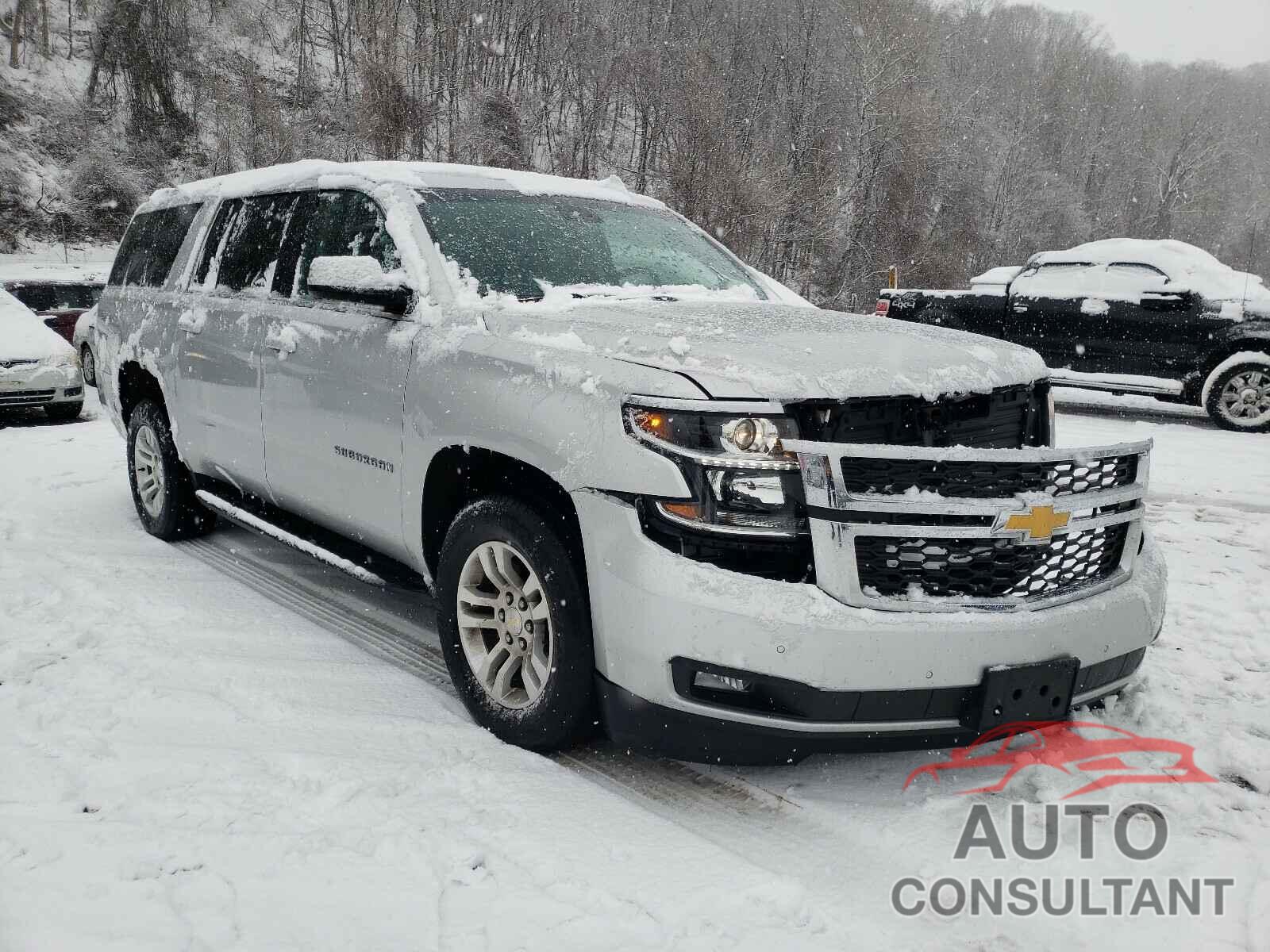 CHEVROLET SUBURBAN 2019 - 1GNSKHKC9KR284372