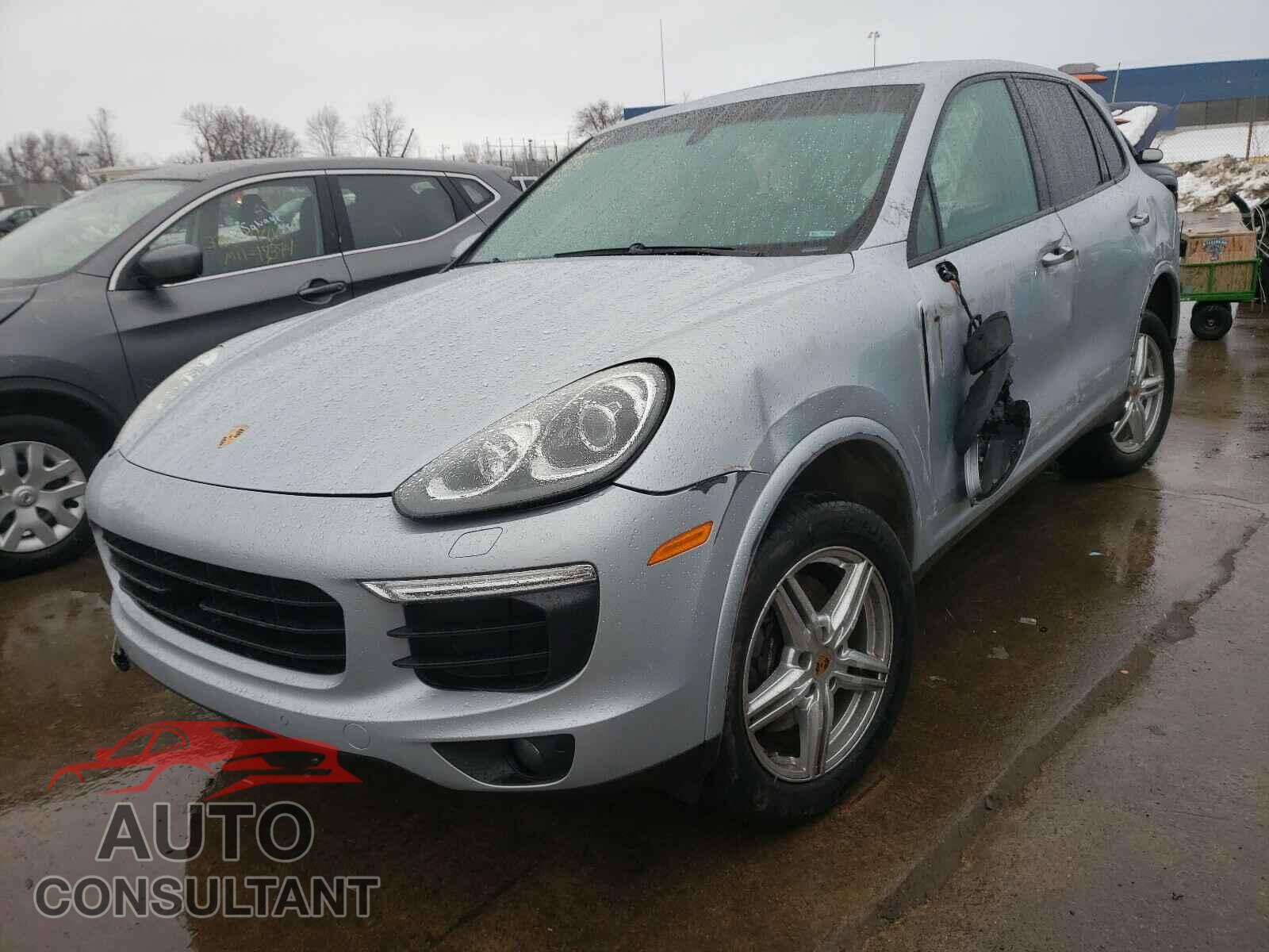 PORSCHE CAYENNE 2017 - WP1AA2A22HKA91431