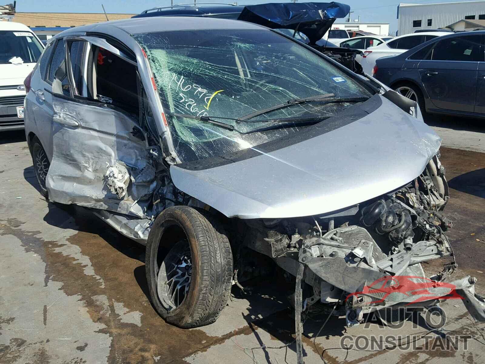 HONDA FIT 2016 - JHMGK5H56GS012009