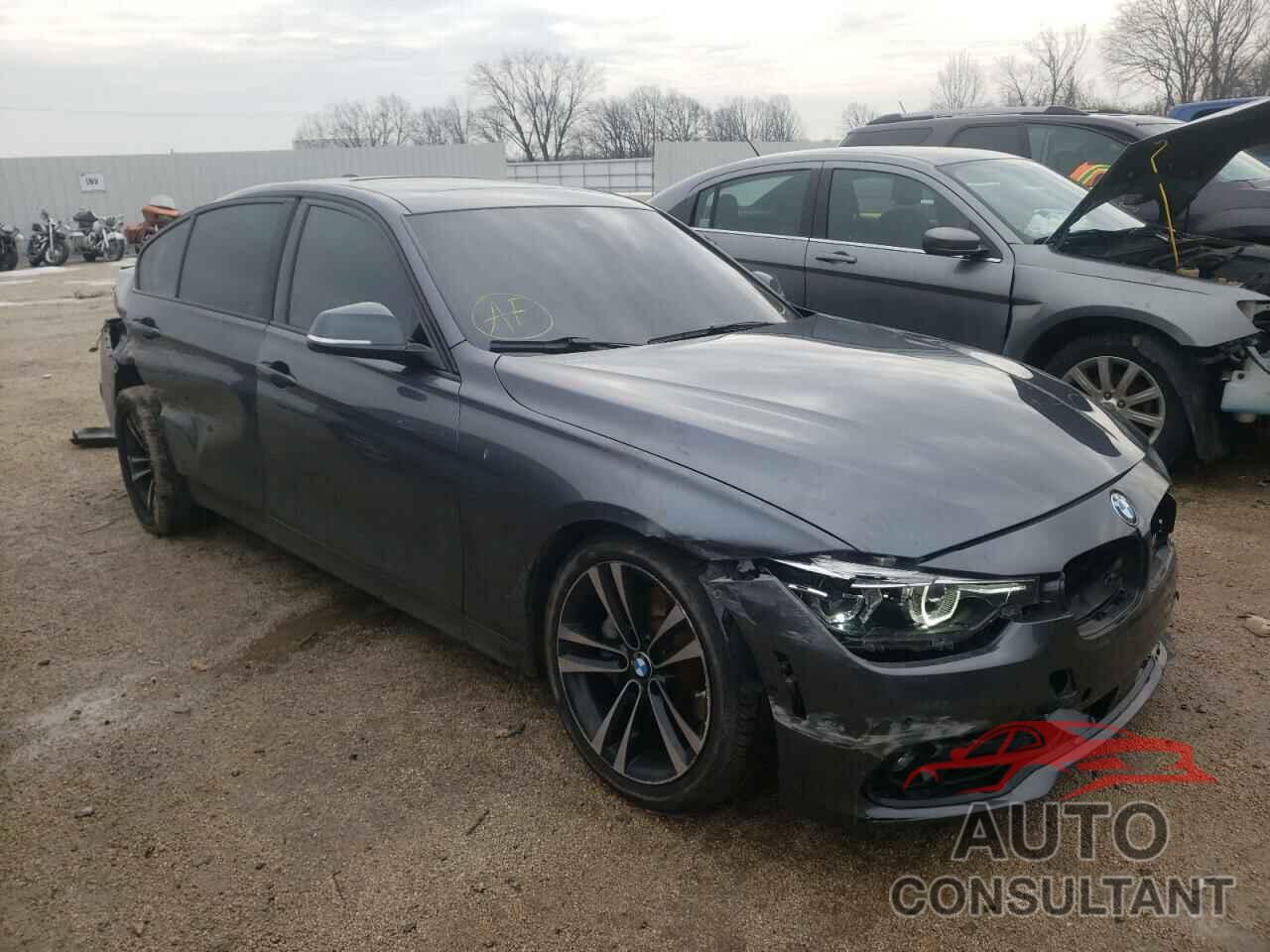 BMW 3 SERIES 2018 - WBA8B7C56JA586130