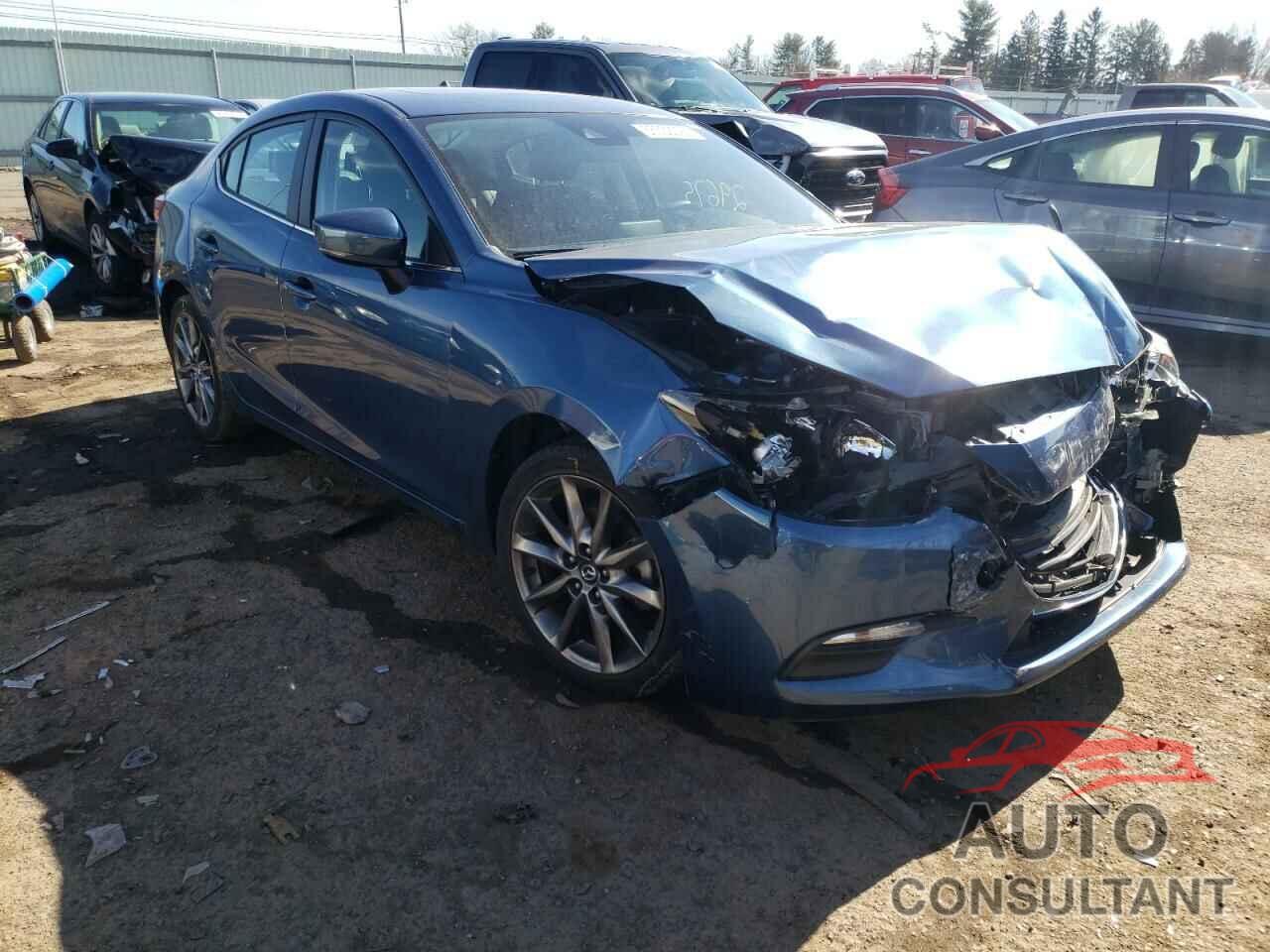 MAZDA 3 2018 - 3MZBN1V36JM259008