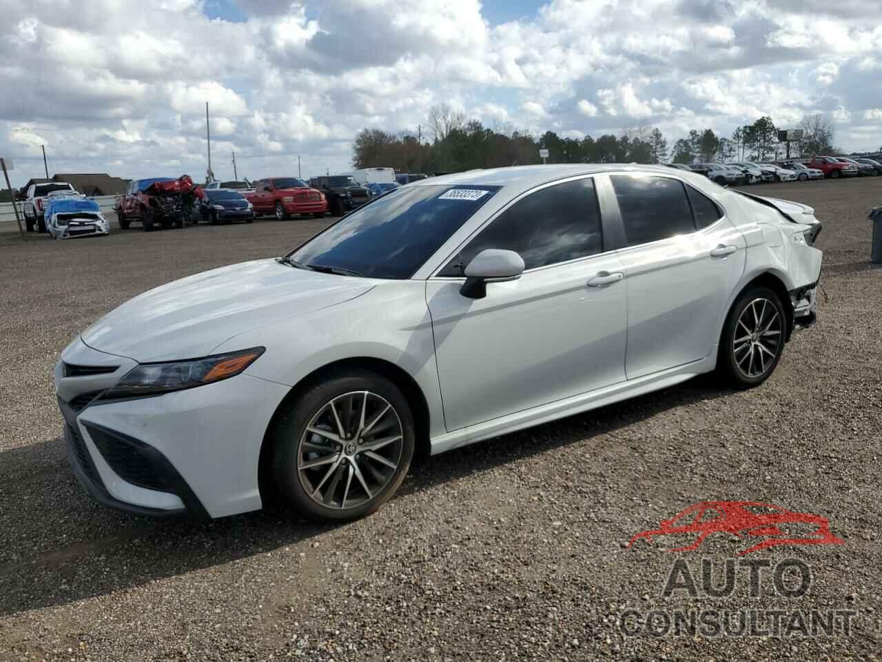 TOYOTA CAMRY 2022 - 4T1G11AK2NU037905
