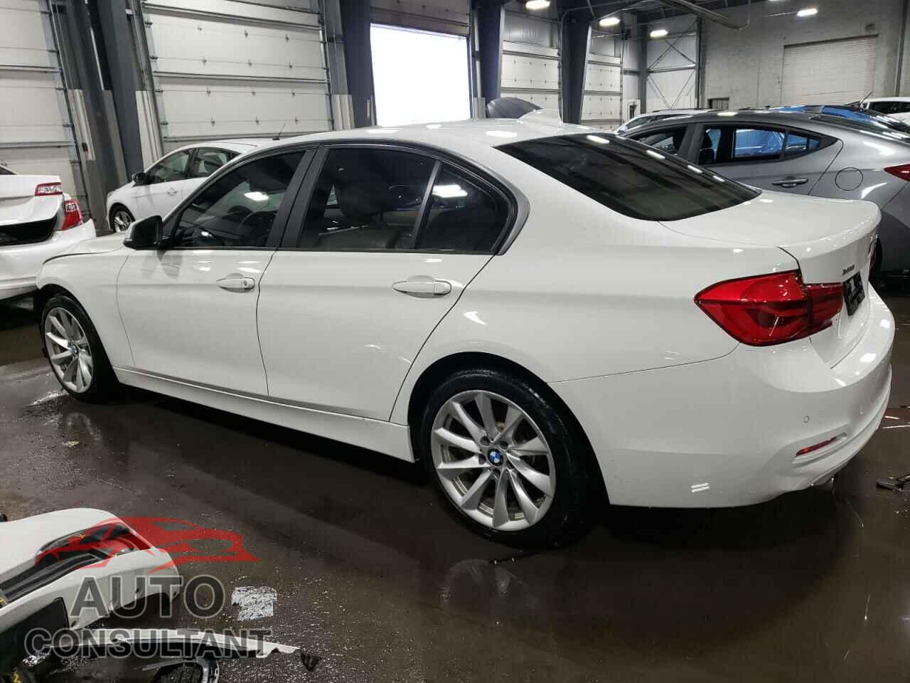 BMW 3 SERIES 2016 - WBA8E5G58GNU21901
