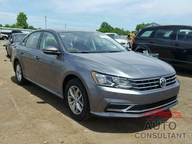 VOLKSWAGEN PASSAT 2018 - 1VWAA7A31JC018734