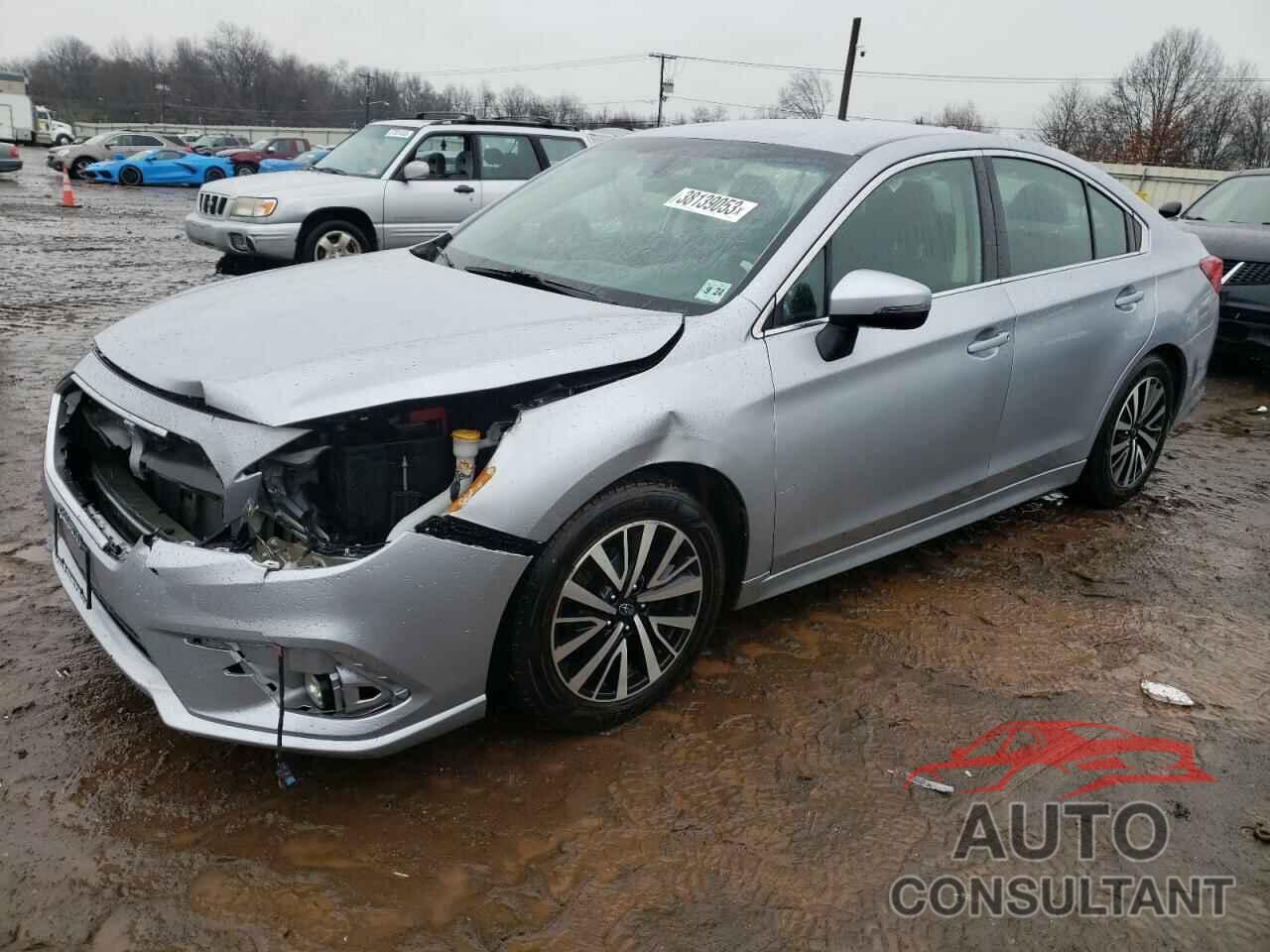 SUBARU LEGACY 2019 - 4S3BNAF62K3040092