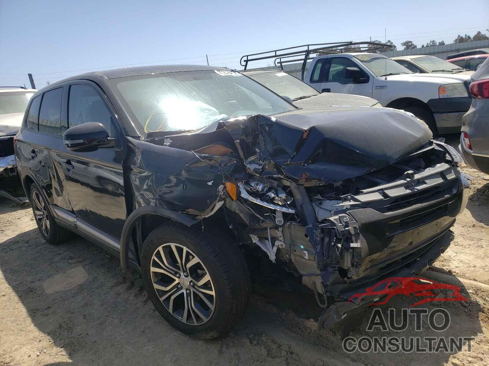 MITSUBISHI OUTLANDER 2018 - JA4AD3A39JZ054696