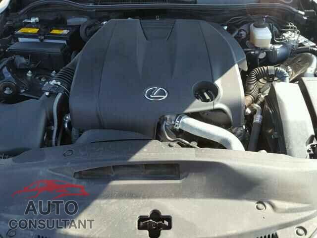 LEXUS IS 2015 - JTHBF1D23F5055318