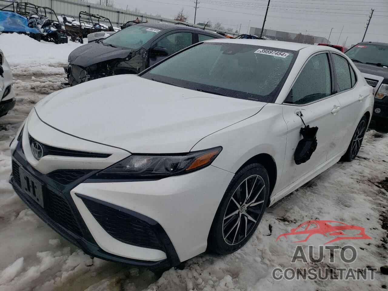 TOYOTA CAMRY 2021 - 4T1G11AK9MU413563