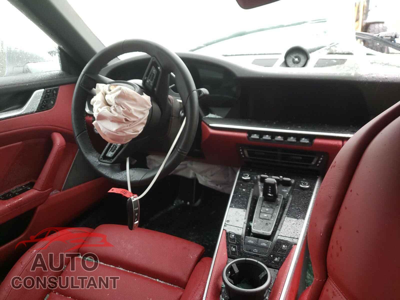 PORSCHE 911 2021 - WP0CD2A99MS263124