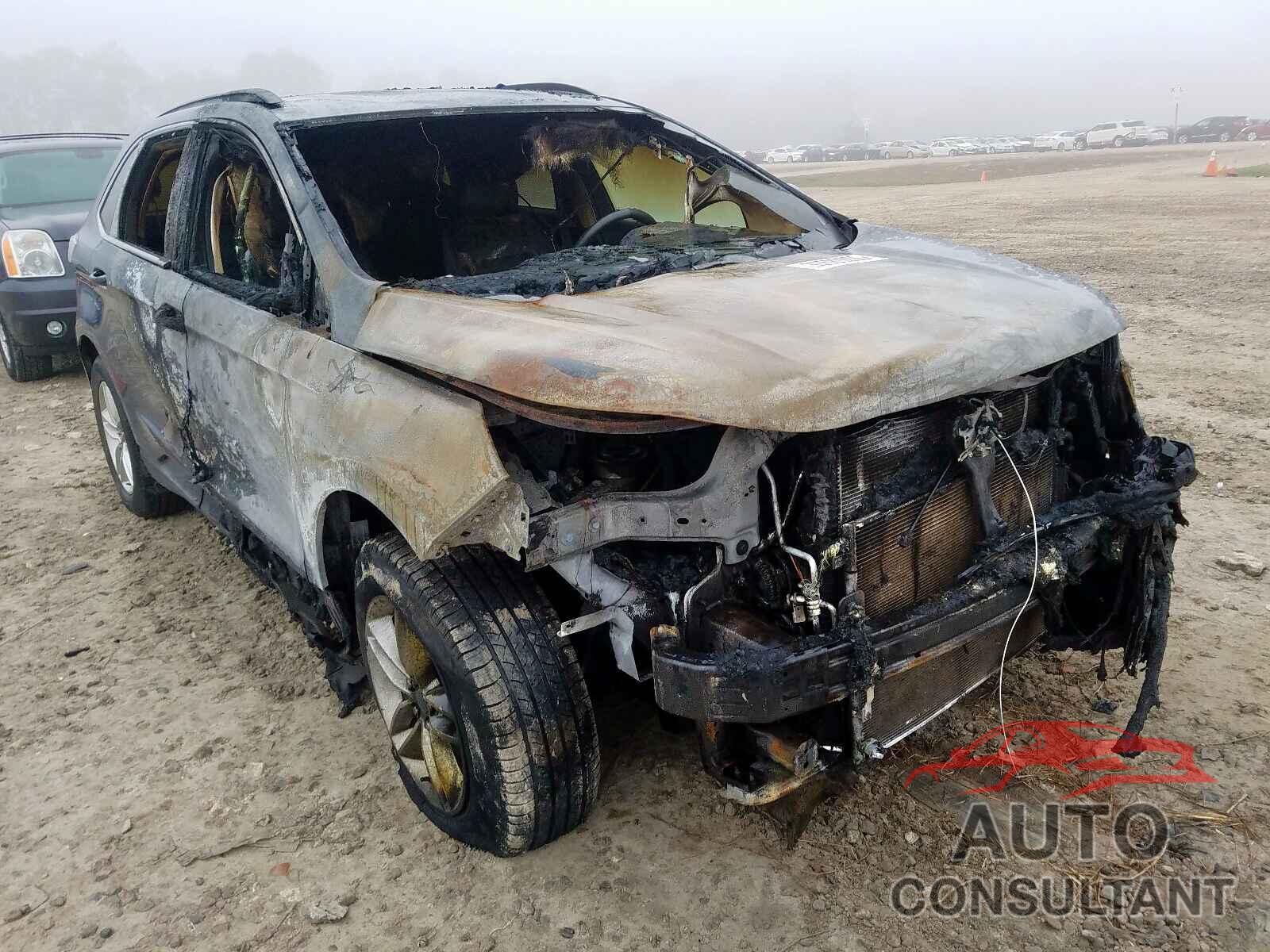 FORD EDGE 2016 - 1FT8W3BT8GED10551