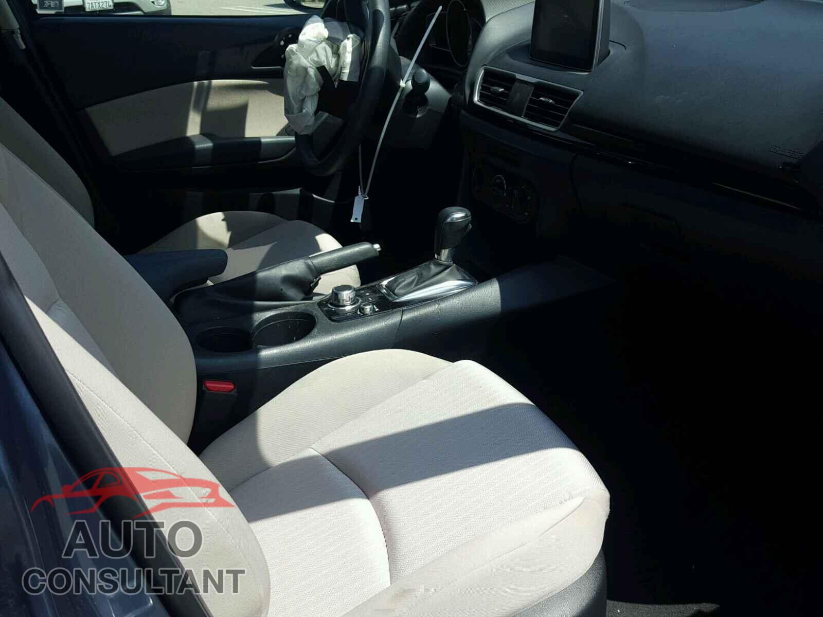 MAZDA 3 2015 - 3MZBM1U71FM132441