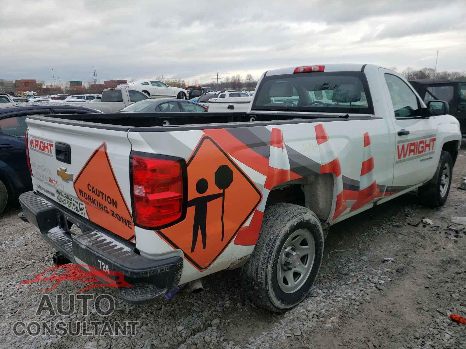 CHEVROLET SILVERADO 2018 - JF2SKARC3MH416753