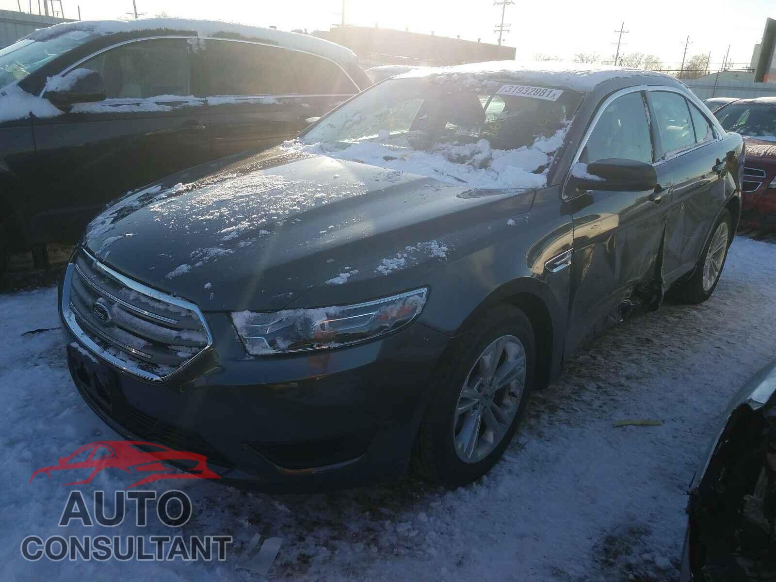 FORD TAURUS 2018 - 1FAHP2D85JG122992