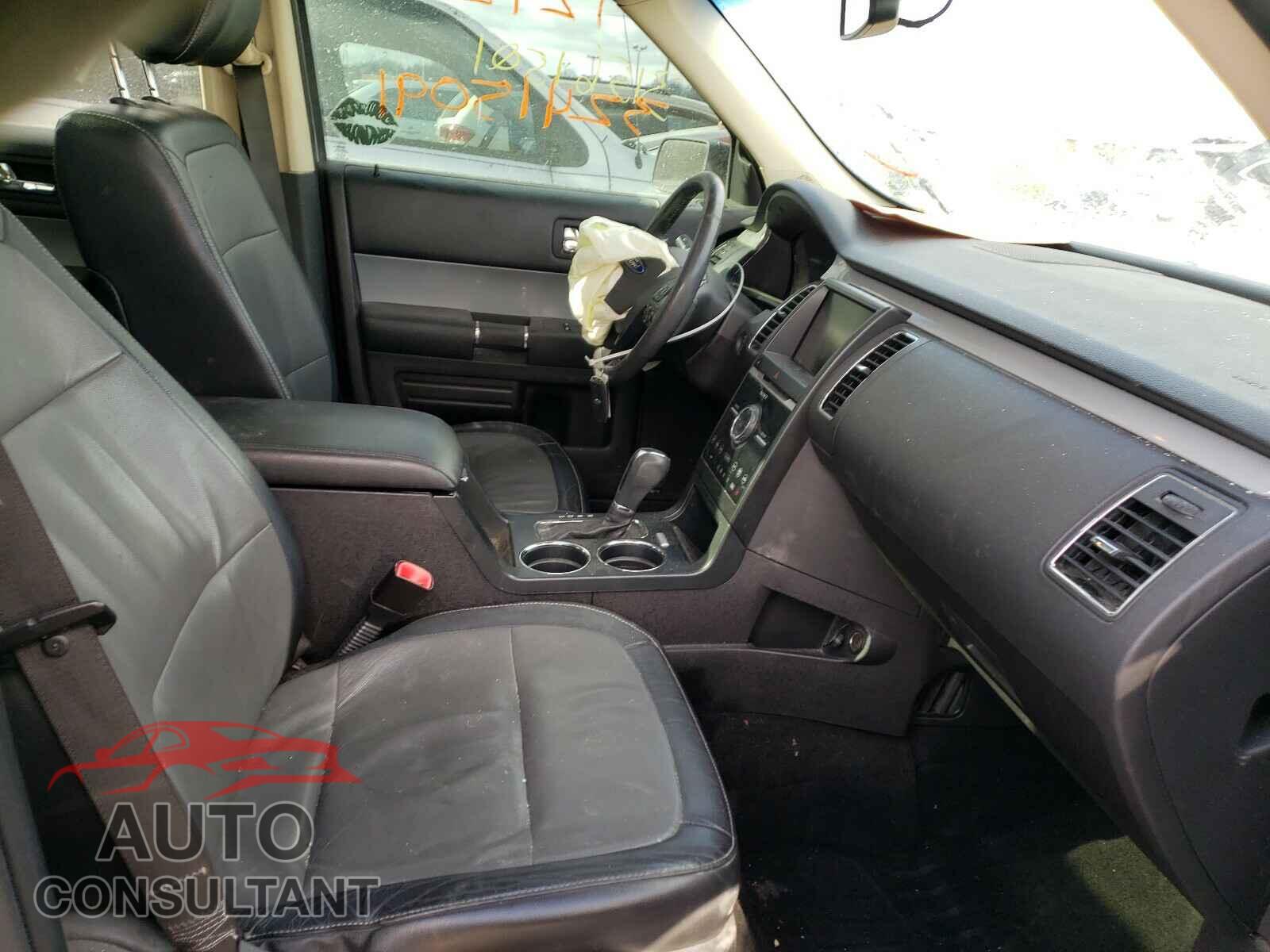 FORD FLEX 2015 - 1FT7W2BT3NEC99736