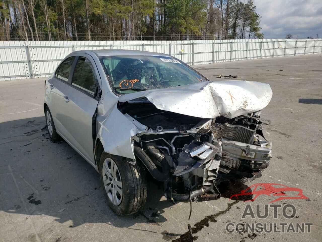 CHEVROLET SONIC 2020 - 1G1JB5SB8L4127207