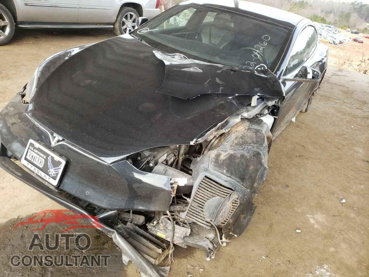 TESLA MODEL S 2017 - 5YJSA1E23HF220963
