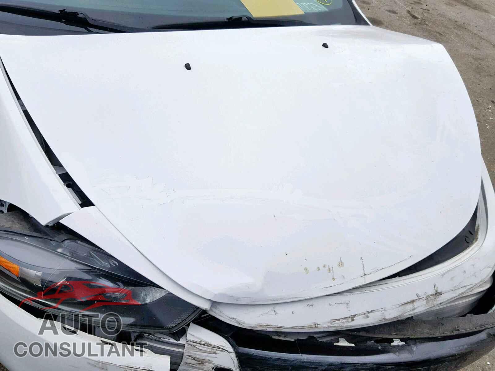 DODGE DART 2015 - 1FTBW2CM9HKA82215