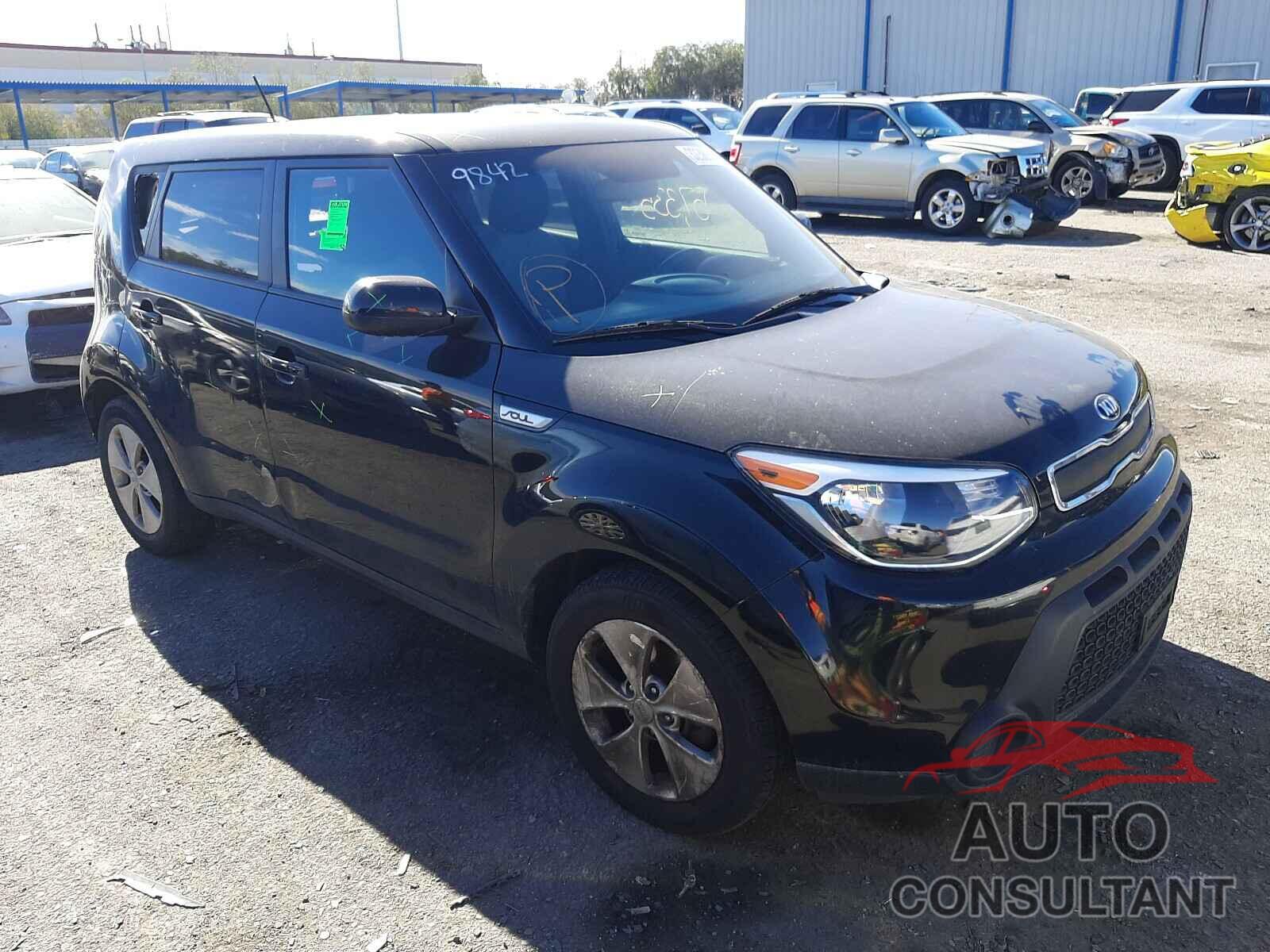 KIA SOUL 2015 - 2T1BURHE9HC958850