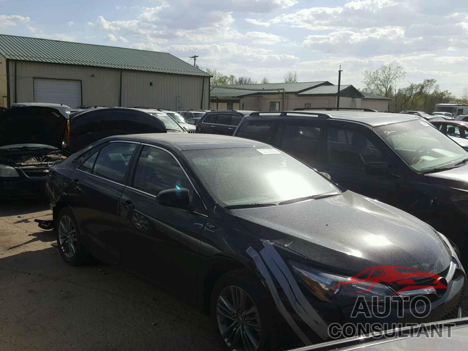 TOYOTA CAMRY 2017 - 4T1BF1FK5HU744988
